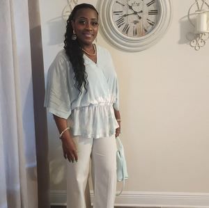 Meet your Posher, Pamela